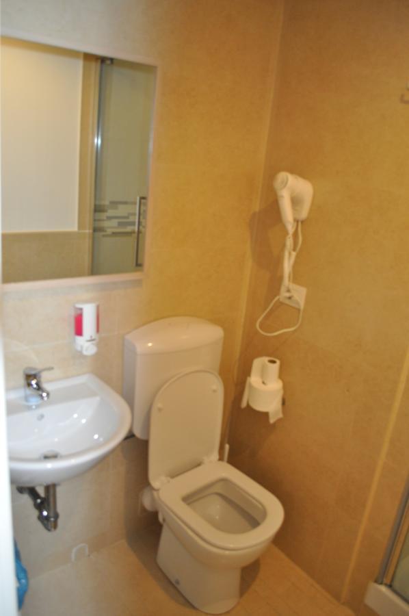 Camera Matrimoniale con Bagno Privato Esterno