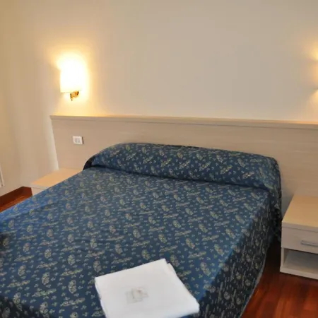 Karina Suite-2
